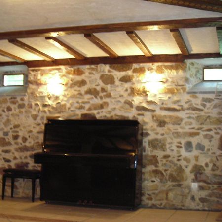 Domaine Vega Bed & Breakfast Saint-Arroman  Exterior photo